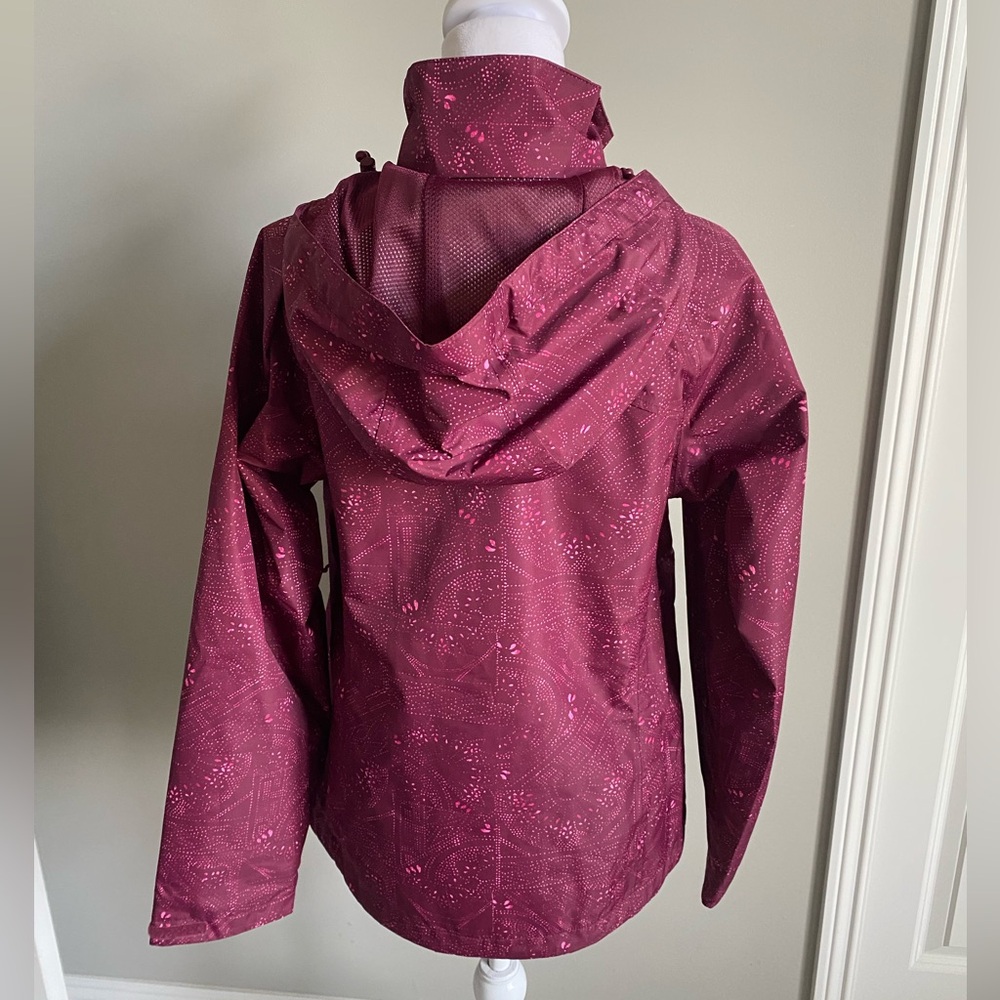 Eddie Bauer Berry Hooded Rain Jacket Outdoor, Hiking, Adventure, Ski - Picture 4 of 8